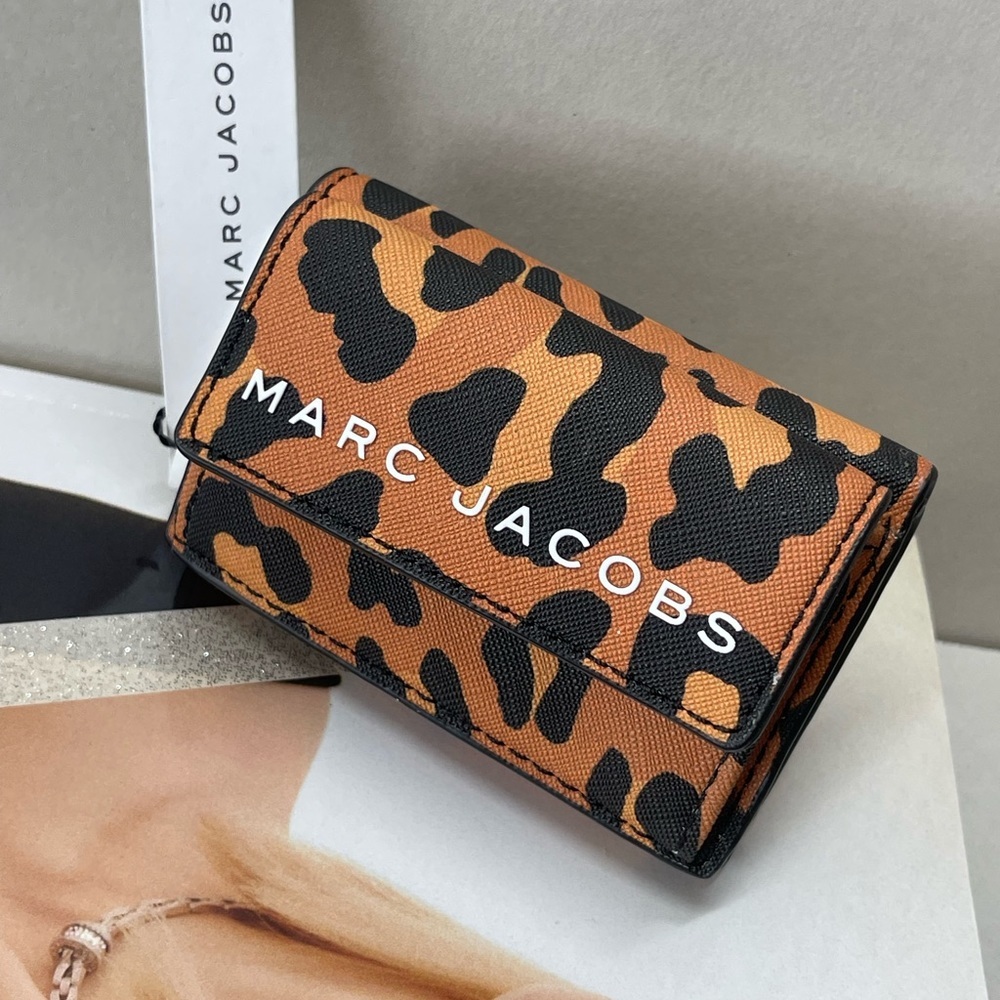 (new+tag) Marc Jacobs card case wallet leopard